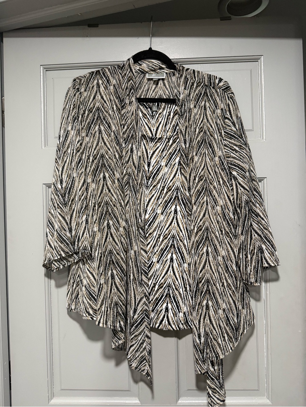 JM Collection Black and Cream Patterned Open-Front Tunic